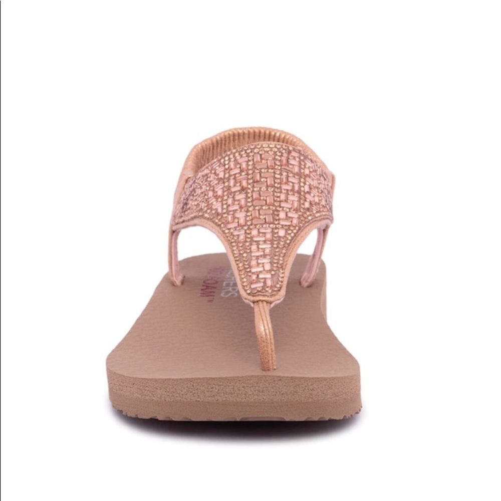 Skechers // Rose Gold Yoga Foam Sandal